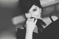 إليسا تختتم أعياد بيروت بأغاني الزمن الجميل