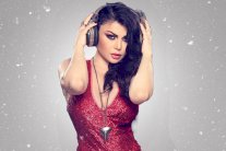 هيفاء وهبي تدفع غرامة لمحمد السبكي