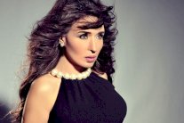 دينا تُنهي مشاهد 