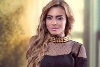 كارمن سليمان تستعد لأغنية خليجية