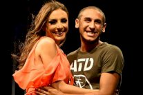 أنغام تُقدِّم نجلها للجمهور في الساحل الشمالي