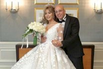 الصور الأولى من حفل زفاف المغنية المغربية جنات