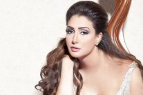 إرجاء محاكمة غادة عبد الرازق بتهمة الفعل الفاضح