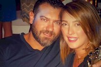 كندة علوش مشتاقة لعمرو يوسف