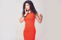 أيتن عامر بطلة 