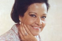 مديحة يسري تطلب نقلها إلى مستشفى القوات المسلحة