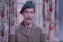 عبد الناصر يُبكي شكري سرحان بتكريمه