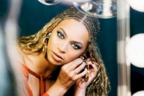 بيونسي تدعم ضحايا كوارث الكاريبي والمكسيك بأغنية