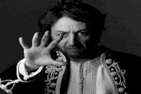 الممثل المغربي سعيد باي يتعرّض لمحاولة قتل