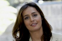 حلا شيحة: خلعتُ الحجاب في كندا