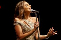 أنغام تُحيي حفلاً لصالح مرضى الأورام