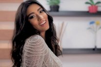 زيزي عادل تطرح جديدها من كلماتها وألحانها