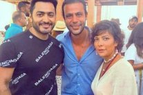 النجوم يحتفلون بنجاح فيلم تامر حسني