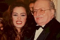 شريهان تُرثي المسرحي سمير خفاجي بكلامٍ مؤثر