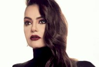 شريهان ترقص على أغنية عمرو دياب