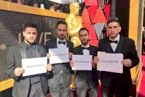 السوريون يحملون وجع 