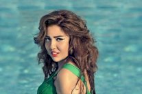 مي كساب تقبل تحدي محمد هنيدي