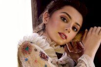 إطلالةٌ جديدة لماريتا الحلاني