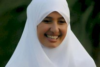 حلا شيحة تُخاطب ناشري صورها القديمة