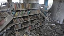 قصف مكتبة بلدية غزة