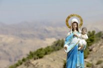 عيد انتقال العذراء: لماذا تكرّم الأديان السيدة مريم؟