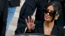 كيم كارداشيان تواجه لصوص المجوهرات الذين جعلوها تعتقد أنها