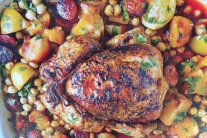 الدجاج بالثوم ونقانق الـchorizo