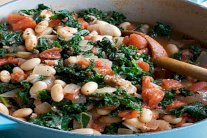 يخنة الكرنب مع الفاصوليا