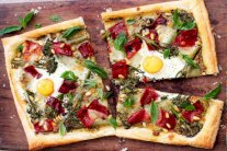 Puff Pizza نباتية مع الفلفل