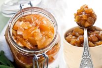 صلصة التفاح المغلي