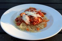 عدس الراجو مع المعكرونة