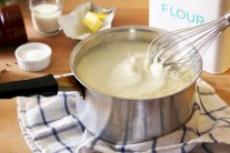 الصلصة البيضاء الشهية