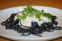 المعكرونة مع صلصة التونا