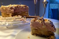 كعكة الآيس كريم مع الشوكولا