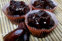 التمر بالشوكولا