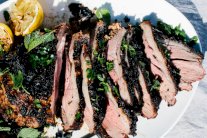 ساق الغنم المشوي