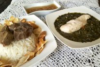 يخنة الملوخية باللحم والدجاج