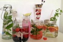 إختبروا تحضير العصير المثلج بيدكم