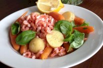 سلطة الروبيان والبطاطا