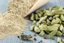 فوائد حب الهال تفوق جمال عطره