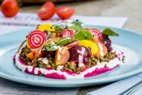 طبق الشمندر بالعدس