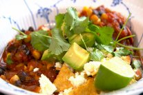 حساء الخضراوات الحار