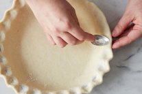 عجينة الفطيرة بخطواتٍ سريعة