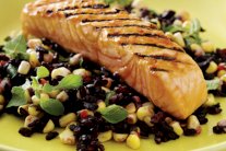 سمك السلمون المشوي