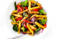 المعكرونة بالخُضَر