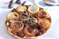 تارت البصل بالفرن