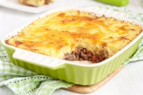 فطيرة اللحم الناعم بالبطاطا