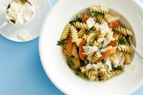 المعكرونة بالخُضَر