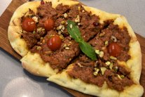 وصفة اللحم بعجين