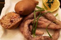 طبق العيد: فوارغ وكروش باللحم والصنوبر